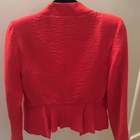 Never Wear - Picture 3 of 3